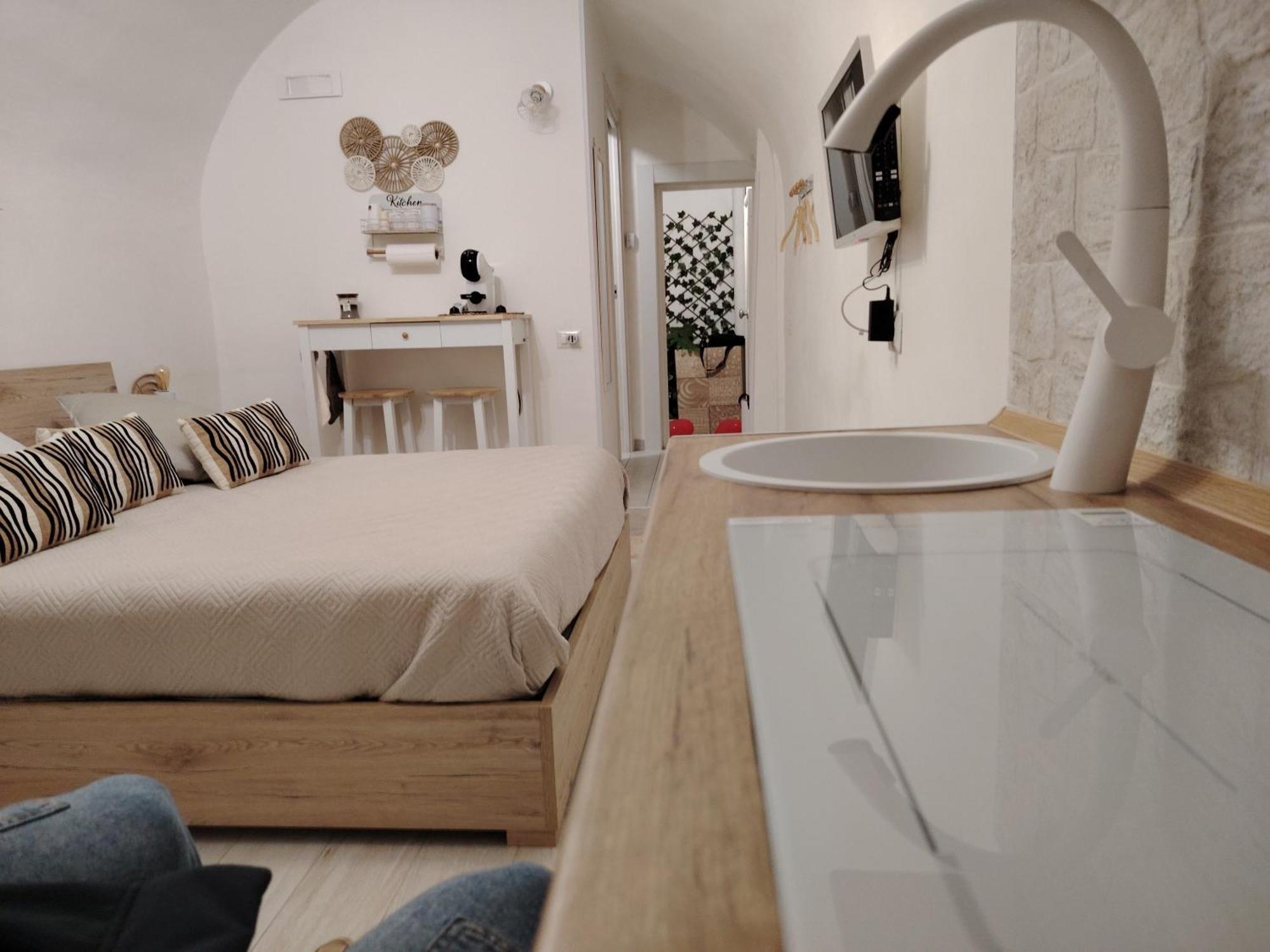 La Petite Maison バーリ エクステリア 写真